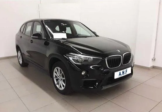 BMW X1 sDrive18d Advantage Image 1